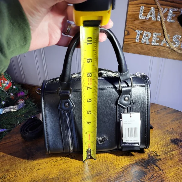 Ed Hardy women Black Satchel skull details - Picture 9 of 14